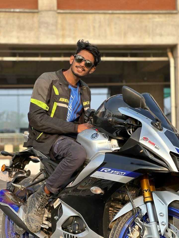 Tajul  Islam Lam